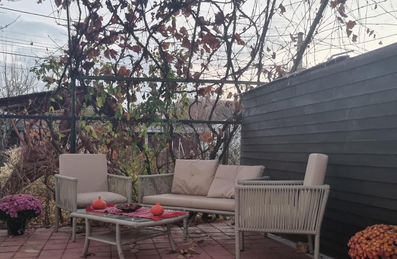 Casa Jeni Villa Humulesti Exteriör bild